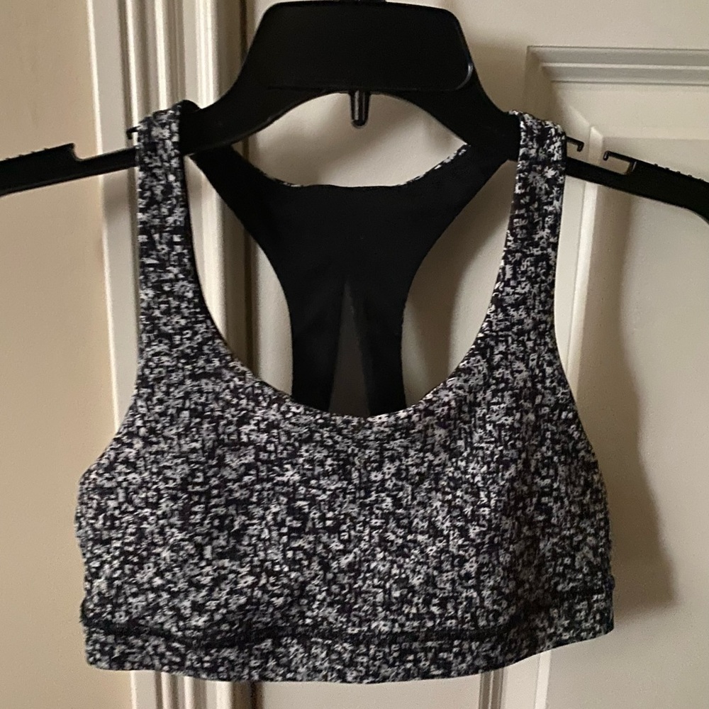 Lululemon Print Racerback Bra - Picture 3 of 7